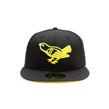 Load image into Gallery viewer, NEW ERA O&#39;S BIRD BLOCK CAP: BLACK/YELLOW